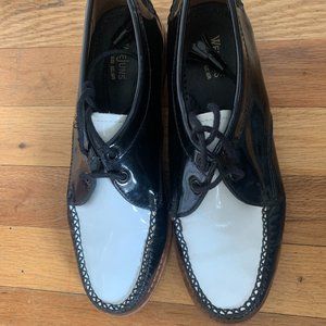 G.H. Bass and Co. Winnie Tie Weejuns